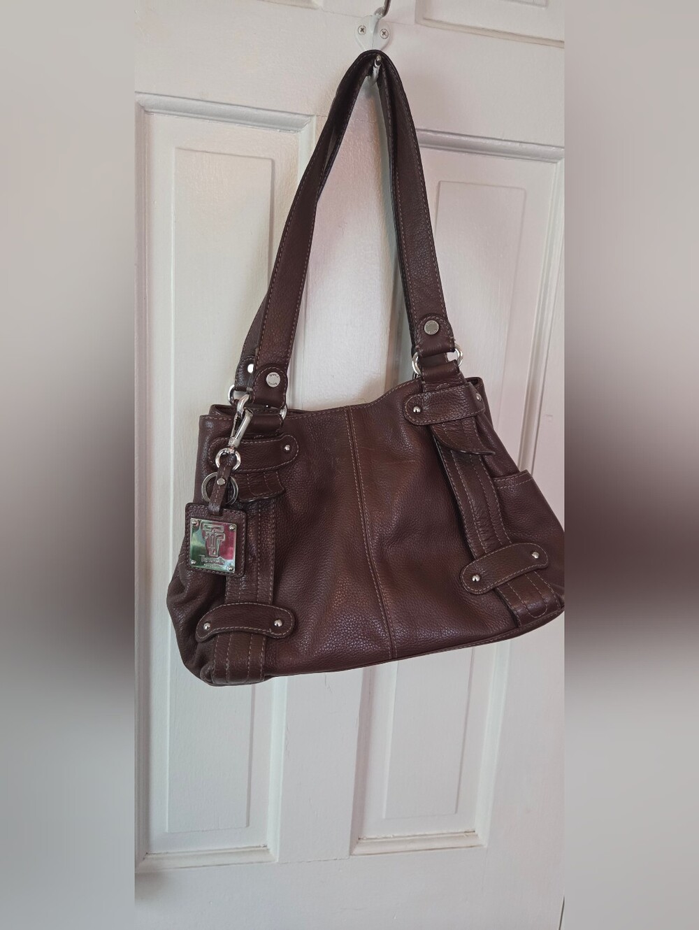 Tignanello Medium Brown Leather Shoulder Urban Casual Handbag MultiPocket Lined